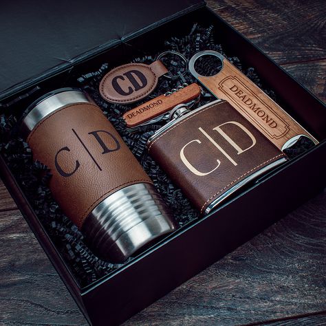 What a great gift for that groom to be, the groomsmen, or the special person in your life for a birthday, anniversary, Christmas or valentines! All items are custom laser engraved in house. This top of the line custom engraved box includes : - 1 Tumbler- 1 Flask- 1 Pocket Knife- 1 Keychain- 1 Bottle Opener Will You Be My Groomsmen Gifts, Groomsman Day Of Wedding Gift, Engraved Wedding Favors, Grooms Men Gifts Ideas, Ways To Ask Groomsmen To Be In Wedding, Groomsmen Box Ideas, How To Ask Groomsmen To Be In Wedding, Men Anniversary Gifts Ideas, Country Groomsmen Gifts