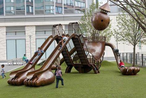 Amazing Playgrounds Kids Around The Worlds Can Make The Most Of City Playground, Modern Playground, Cool Playgrounds, Nyc Neighborhoods, Playground Slide, Nyc With Kids, Park In New York, Visiting Nyc, Park Playground