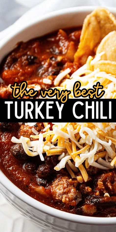 This Turkey Chili tastes AMAZING! Healthy ground turkey is paired with two types of beans and a variety of vegetables for a thick and hearty chili you'll make all fall and winter long. Turkey And Beef Chili, Chili With Turkey Meat, Ground Turkey Chilli, Ground Turkey Dinner Recipes, 3 Bean Turkey Chili, Dinner With Ground Turkey, Ground Turkey And Veggies, Turkey Dinner Recipes, Delicious Recipes For Dinner