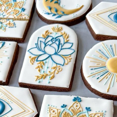 Brittany McKenzie on Instagram: "LOOK HOW PRETTY 🥹🤭 . Im literally obsessed with these cookies! I made them for my step mom’s birthday last week 👏 The whole set was based around the design of the “evil eye” which is believed to provide protection from evil.  . Every other cookie also holds a symbol of something that brings goodness, renewal, hope, resilience, etc.  . So basically it’s a good vibes only set 🤭 and I loved making it. 💙💛🤍 . . #customcookies #cookiegifts #goodvibescookies #cookielady #whitewaterwi #wisconsincookies #evileyecookies #lotuscookies #mandalacookies" Lotus Cookies, Protection From Evil, Step Mom, Cookie Gifts, Cookie Ideas, Instagram Look, A Symbol, Fun Cookies, Cookie Designs