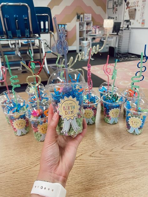 Student Bday Gifts, Birthday Gifts For Preschool Students, Student Birthday Cups, Birthdays In The Classroom, Diaper Cake Tutorial, Maid Of Honor Duties, Bridesmaid And Maid Of Honor, Hanna Beth, Bday Wishes