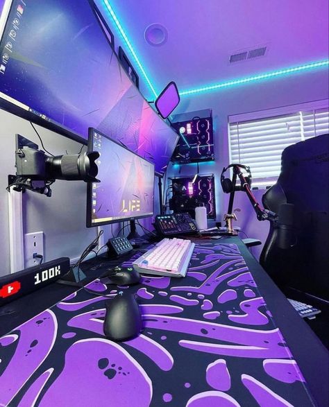 Dual Monitor Setup, Gaming Setup Ideas, Setup Inspiration, Gaming Desk Setup, Game Setup, Best Gaming Setup, Gaming Ideas, Gaming Room Decor, Streaming Setup