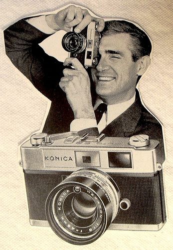 Vintage Advertisement 1960s Konica Camera Vintage Film Projector, Fotocamere Vintage, Camera Photos, Old Cameras, Classic Camera, Old Advertisements, Retro Camera, Old Camera, Camera Hacks