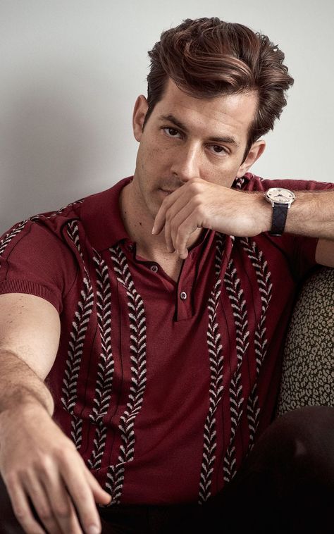 Mark Ronson Mark Ronson Style, Studio Shots, Mark Ronson, Hipster Outfits, Men Model, Well Dressed Men, Having A Crush, Well Dressed, Men's Style