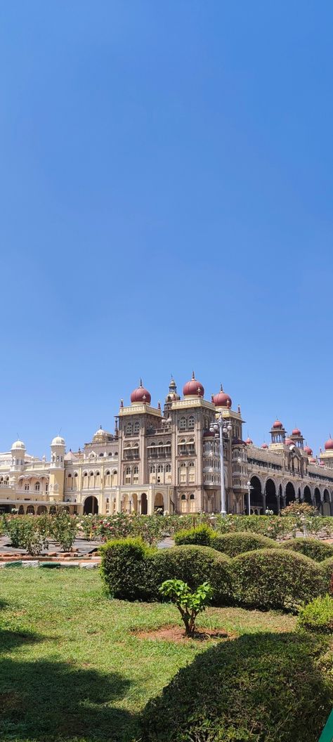 Mysore palace banglore South India Asthetics, Mysore Snapchat Story, Banglore Story Instagram, Mysore Palace Aesthetic, Banglore Story, Mysore Palace Photography, Mysore Aesthetic, Karnataka Aesthetic, Mysore Photography