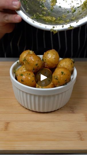 Butter Balls For Baked Potatoes, Cheese Potato Balls Recipe, Golden Cheesy Mashed Potato Puffs, Garlic Parm Potato Cheese Balls, Parmesean Potatoes, Cheesy Mash Potato Puffs, Cheese Stuffed Potato Balls, Cheesy Potato Balls, Potato Cheese Balls