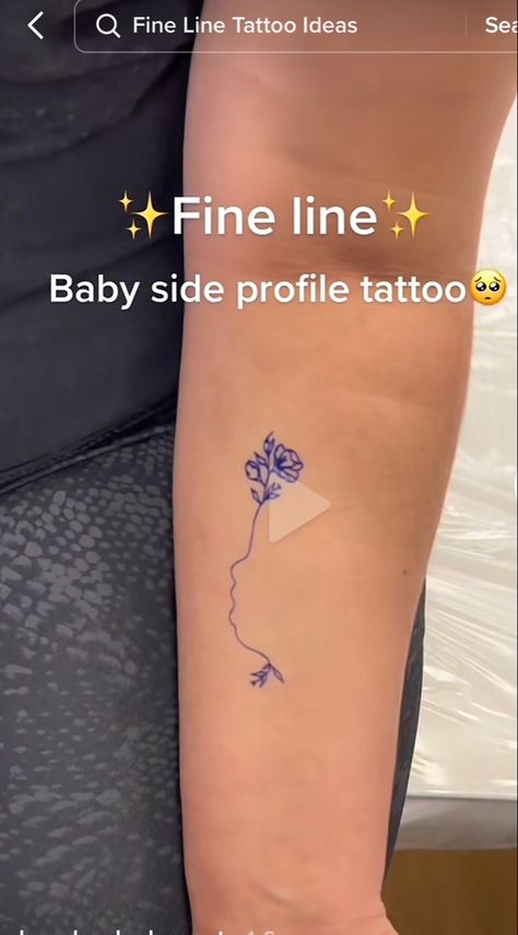 Fine Line Profile Tattoo, Fine Line Side Profile Baby Tattoo, Side Profile Line Tattoo, Side Profile Flower Tattoo, Side Profile Birth Flower Tattoo, Baby Profile Tattoo With Flowers, Face Profile Tattoo, Baby Side Profile Tattoo, Side Profile Baby Face Tattoo