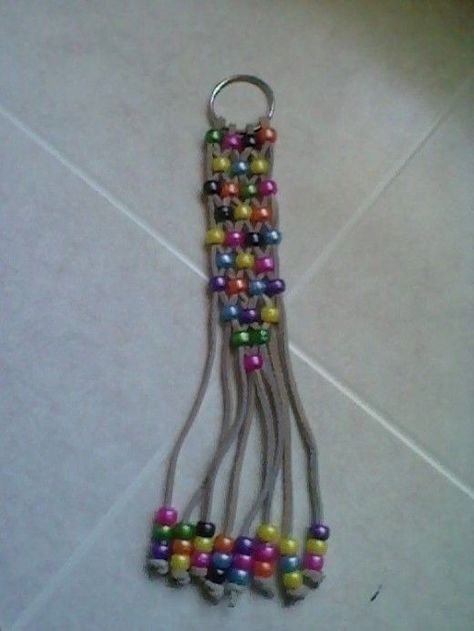 Tassen Hanger, Pony Bead Animals, Beaded Key Chain, Pony Bead Projects, Pony Bead Crafts, Keychain Craft, Pony Bead Patterns, Beaded Keychain, Pulseras Diy