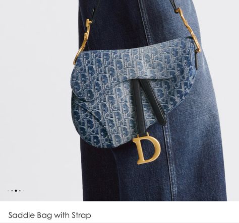 Dior Bag Aesthetic, Couture Clothes, Denim Swimsuit, Dior Oblique, Dior Book Tote, Maria Grazia Chiuri, Bag Aesthetic, Maria Grazia, Short T Shirt