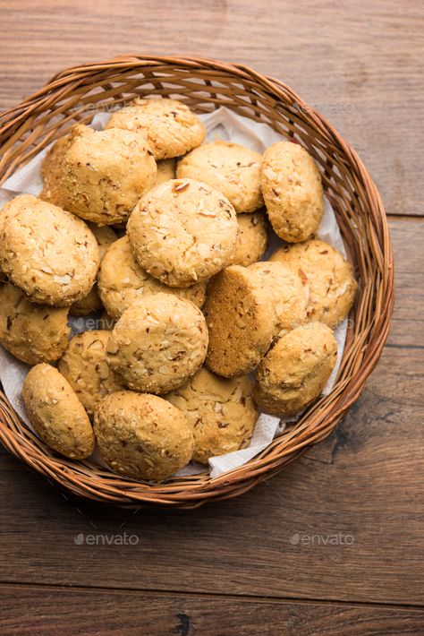 Nan khatai or Nankhatai is an authentic Indian sweet & savory eggless cookie loaded with dry fruits Indian Biscuits, Nan Khatai, Eggless Cookie, Eggless Cookies, Dessert Photography, Indian Sweet, Dry Fruits, Authentic Indian, Wedding Vector