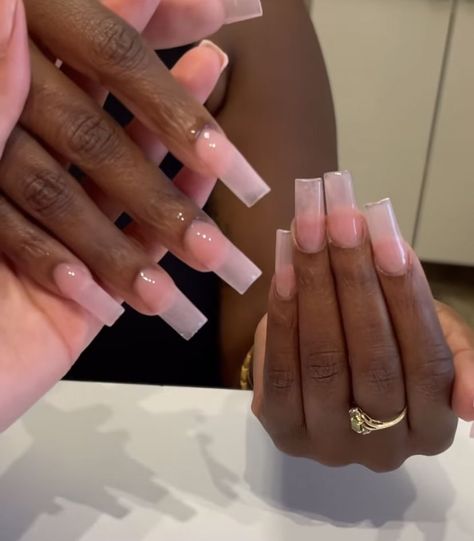 Clear Acrylic Nails With Charms, Natural Square Acrylic Nails, Pink Clear Acrylic Nails, Acrylic Nails On Black Women, Clear Pink Gel Nails, Clear Pink Acrylic Nails, Clear Pink Nails, Translucent Pink Nails, Iconic Nails