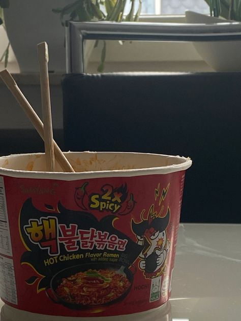 Spicy Ramen Noodles Aesthetic, Korean Spicy Noodles Aesthetic, Samyang Spicy Noodles Aesthetic, Spicy Ramen Aesthetic, Instant Ramen Aesthetic, Spicy Noodles Aesthetic, Spicy Food Aesthics, Samyang Ramen Aesthetic, Instant Noodles Aesthetic