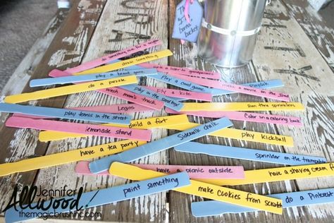 Grab so paint stirrers and try one of these ideas! Paint Stir Stick Crafts, Paint Sticks Projects, Paint Stirrers, Paint Stir Sticks, Summer Diy Projects, Coffee Stirrers, Fun Wreath, Happy Hour Cocktails, Build A Fort