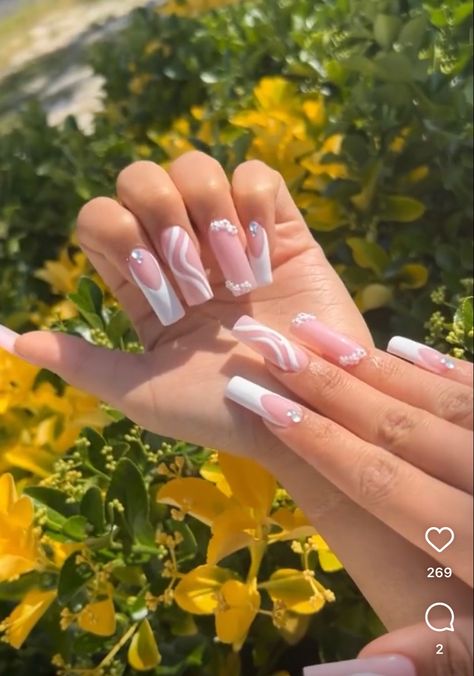 French Tips, Nails Inspo, Bubble Gum, Nail Inspo, Gum, Bubbles, Engagement Rings, Nails