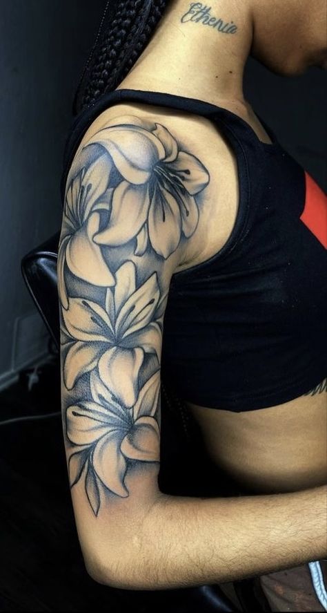 Female Sleeve Tattoo Ideas, Female Sleeve Tattoo, Cute Shoulder Tattoos, Arm Tattoos Black, Dragon Tattoo Ideas, Arm Sleeve Tattoos For Women, Sleeve Tattoo Ideas, Hand Tattoos For Girls, Cute Hand Tattoos