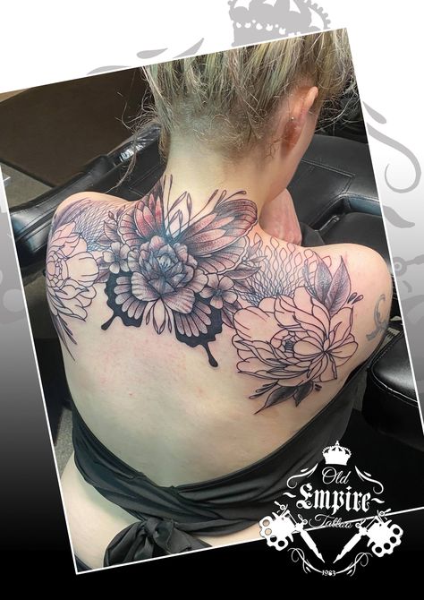 First session on this absolutely beautiful cover up tattoo with a butterfly, peonies and geometric! #Coveruptattoo #butterflytattoo #peonytattoo #geometrictattoo #shouldertattoo #femininetattoo #girlswithtattoos #tattooedwomen #oldempiretattoo @oldempiretattoo Cover Up Back Tattoos Female For Women, Large Back Tattoo Cover Up Ideas For Women, Womens Upper Back Tattoos Cover Up, Large Back Tattoos For Women Cover Up, Large Back Cover Up Tattoo, Coverup Tattoo Ideas For Women Shoulder, Back Tattoo Women Cover Up, Tattoos To Cover Back Acne, Large Side Tattoos Women Cover Up