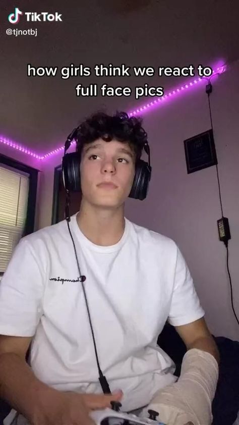 How To Know Hes The Right One, Guy Advice Tiktok Videos, Complements To Give Guys, How To Tell If A Guy Is Losing Interest, Things That Boys Like That Girls Do, Guy Advice Tiktok, Things Only Boys Understand, Things Guys Like, That One Guy