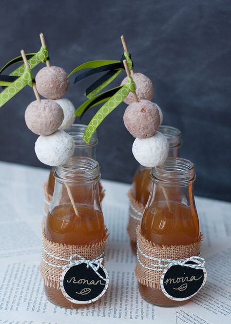 Apple cider and doughnuts—sweet fall wedding treats! Breakfast Party Decorations, Fall Themes, Romantic Ideas, Breakfast Party, Fall Entertaining, Donut Holes, Apple Cider Donuts, Wedding Dessert, Wedding Fall