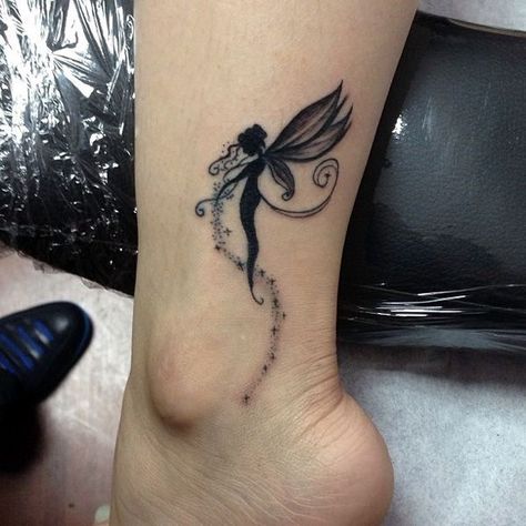 Cute and Tiny Ankle Tattoo Designs For 2016 (35) Tattoo Girls, Ankle Tattoo Designs, Ankle Tattoos For Women, Fairy Tattoo Designs, Foot Tattoos For Women, Geniale Tattoos, Tattoo Bracelet, Fairy Tattoo, Diy Tattoo