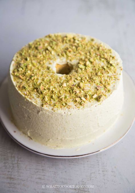 Soft and fluffy chiffon cake infused with pistachio paste and served with pistachio cream. No artificial color is used in this chiffon cake. Pistachio Paste, Pistachio Cream, Pistachio Cake, Pistachios Nuts, Pastry Cream, Ginger Recipes, Chiffon Cake, Cake Frosting, Cake Flour