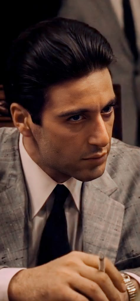 Al Pacino Hairstyle, Godfather Ring, Michael Corleone Aesthetic, Michael Corleone Wallpaper, Al Pacino Wallpaper, Al Pacino Godfather, The Godfather Wallpaper, The Godfather Poster, Corleone Family