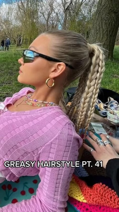 Rave Ponytail Hairstyles, Slick Back Gym Hairstyles, Spy Hairstyles, Cochella Hair Hairstyles, Easy Slick Back Hairstyles, Festival Hair Updo, Techno Hairstyles, Amusement Park Hair, Rave Hairstyles