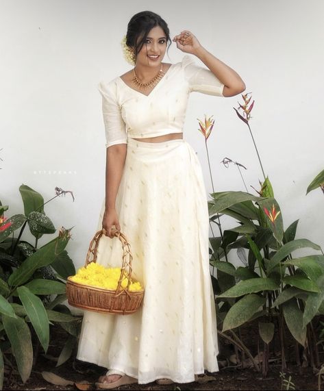 Onam Outfits Ideas Skirt And Top 2024, White Pattupavada, Onam Skirt And Crop Top Designs Pattern, Net Crop Top Designs For Long Skirt, Kerala Saree Skirt And Top, Onam Saree Blouse Ideas Latest 2024, Pattu Crop Top Blouse Designs, Onam Skirt And Top Designs 2024, Onam Skirt And Top Designs Latest