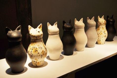 Egyptian-style Ceramic Pet Cremation Urns | OneWorld Memorials Pet Ceramic, Pet Cremation Urns, Cat Urns, Wood Urn, Ceramics Inspiration, Ceramic Urn, Pet Cremation, Urn Jewelry, Fire Clay