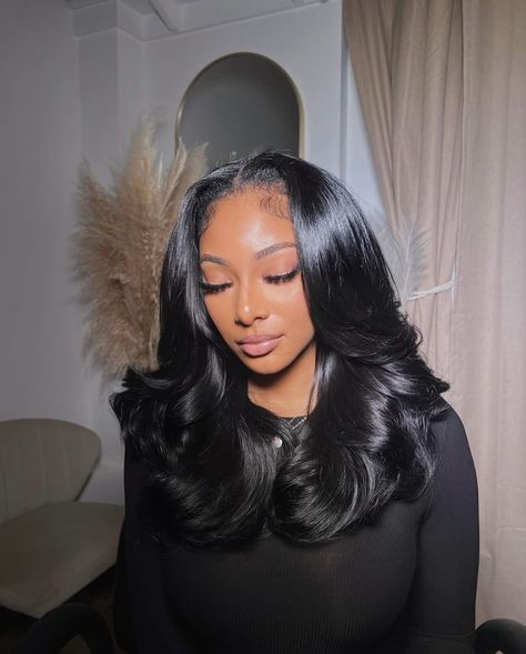 Birthday Hairstyles, Protective Hairstyles Braids, Hair Laid, Dope Hairstyles, Middle Part, Front Lace Wigs Human Hair, Hair Life, Sew In, Baddie Hairstyles