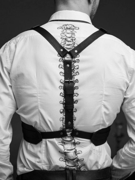 Does This Unit Have A Soul? Male Outfits Aesthetic, Goth Male, Vest Outfits Men, Broad Shoulders, Leather Lingerie, Body Harness, Leather Harness, Mode Inspo, Gentleman Style