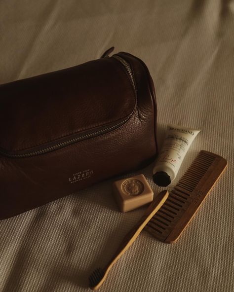 🪡Coffee Leather Large Toiletry Bag Choose this toiletry bag for luxury, durability, and a touch of elegance in every journey. Designed to stand the test of time, it’s your ideal companion for weekend getaways and extended travels. 🧳✨ Enjoy FREE SHIPPING & RETURNS (US ONLY) ✨ #LazaroLeather #TimelessLuxury #SustainableFashion #HandmadeWithLove #FreeShipping #FreeReturns Luxury Toiletry Bag, Large Toiletry Bag, Leather Toiletry Bag, What In My Bag, Toiletry Kit, The Test, Weekend Getaways, Toiletry Bag, Real Leather