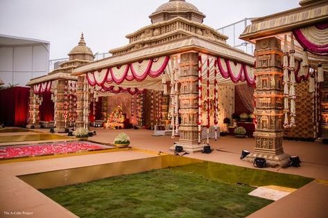 Temple Mandap Designs For Your Wedding Mantapa Designs, Mandap Ideas, Cube Project, Bride Stuff, Mandap Design, Wedding Setup, Wedding Background Decoration, Temple Decor, Mandap Decor