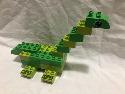 Duplo Lego Ideas, Duplo Builds, Lego Duplo Ideas, Dino Lego, Lego Patterns, Duplo Ideas, Thema Dino, Lego Dinosaur, Fun Facts For Kids