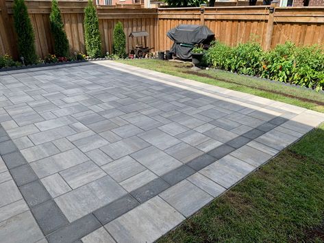 #interlocking #modern #patio #construction #renovation #driveway #landscaping #milton #oakville #burlington Backyard Interlocking Ideas, Interlock Patio Backyard, Interlock Backyard, Patio Layout Ideas Furniture Arrangement, Simple Paver Patio, Paver Patio Ideas On A Budget, Large Paver Patio, New Patio Ideas, Printed Concrete