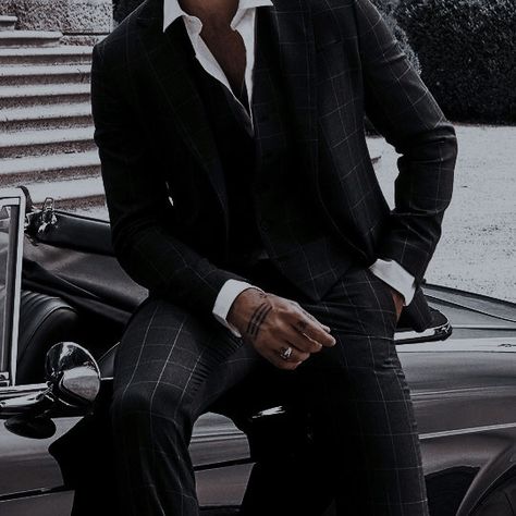 Michele Morrone In Suit, Michel Morrone, Michelle Morrone, Male Aesthetic, Handsome Italian Men, Suit Man, Black Suit Men, Michele Morrone, Male Hair