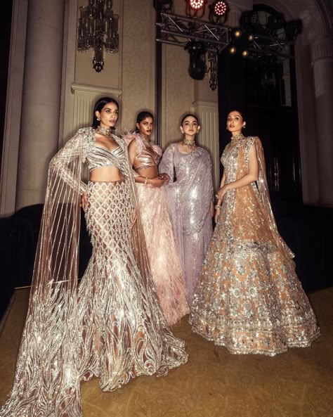 Manish Malhotra Summer Couture 2023 For Brides & Grooms-To-Be! Lehenga Manish Malhotra, Manish Malhotra Bridal, Desi Party, Manish Malhotra Lehenga, Manish Malhotra Saree, Summer Couture, Couture 2023, Manish Fashion, Expensive Dresses