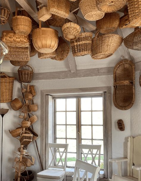 Basket Rooms & Houses - Cottage and Vine Hanging Basket Decor, Hanging Baskets Kitchen, Hanging Wicker Baskets, English Cottage Interiors, House Interior Design Styles, Kitchen Refresh, Flower Room, Cottage Interiors, Modern Bedroom Design