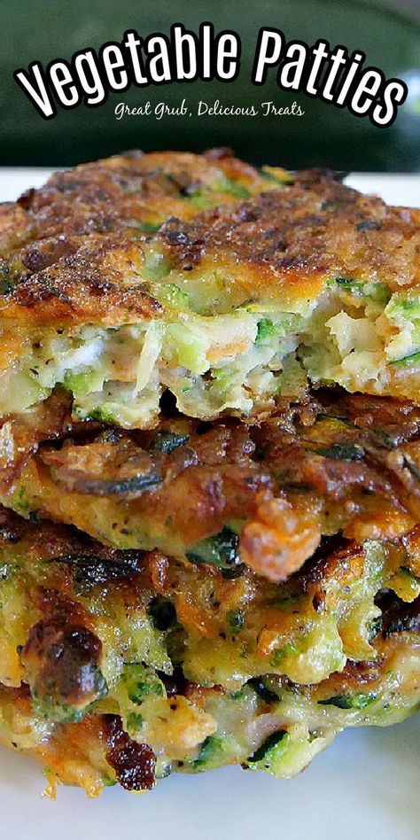 Closeup shot of vegetable patties stacked atop one another. Air Fryer Veggie Patties, Potato Veggie Patties, Broccoli Pattie’s, Spinach Patty Recipes, Meatless Patty Recipes, Fried Vegetable Patties, Vegetable Patties Healthy, Vegetable Sandwich Ideas, Spinach Patties Recipes