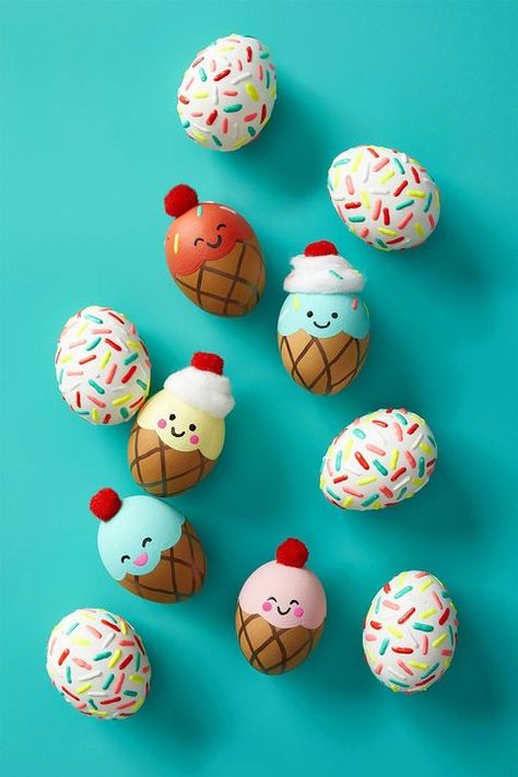 Simple Easter Egg Designs, Easter Egg Competition Ideas, Cool Easter Eggs, Animal Easter Eggs, Easter Egg Design, Creative Easter Eggs, Easter Egg Art, Egg Design, Fun Easter Crafts