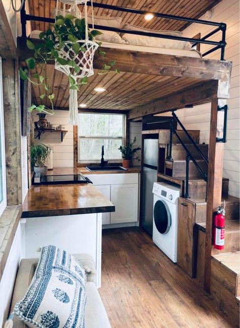 Shed Loft Ideas, Shed To Tiny House Interior, Shed With Loft, Shed Tiny Home, A Frame Cabin Plans, Cabin Interior Design, Small Cottage Homes, Tiny House Interior Design, Shed To Tiny House