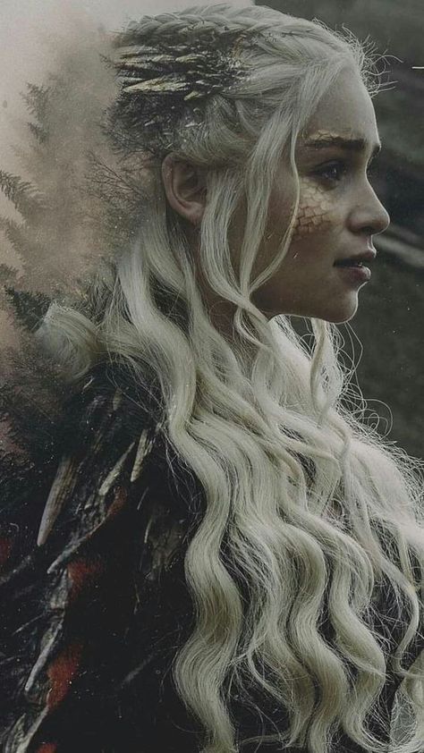 Daenerys Targaryen Wallpaper, Daenerys Targaryen Dragons, Targaryen Daenerys, Daenerys Targaryen Aesthetic, Game Of Thrones Girl, Dessin Game Of Thrones, Daenerys Targaryen Art, Emilia Clarke Daenerys Targaryen, Targaryen Tattoo