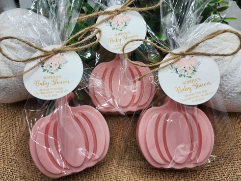 Elevate your special occasion with our delightful Pumpkin Soap Favors.  These charming creations, individually wrapped in elegant cellophane bags and accompanied by a personalized tag will make the perfect addition to baby showers, bridal showers, and fall-themed weddings. Each pumpkin soap  weights approximately 1.5 oz.  Crafted with care, these pumpkin-shaped soaps not only capture the essence of the season but also provide a luxurious and fragrant experience for your guests. Make your event u Pink Pumpkins Baby Shower Ideas, Pink Fall Party, Fall Wedding Shower Favors, Pink Fall Baby Shower Ideas, A Little Pumpkin Baby Shower Theme, Pink Pumpkin Baby Shower Ideas, Pink Fall Baby Shower, Pumpkin Baby Shower Favors, Shower Favors Bridal