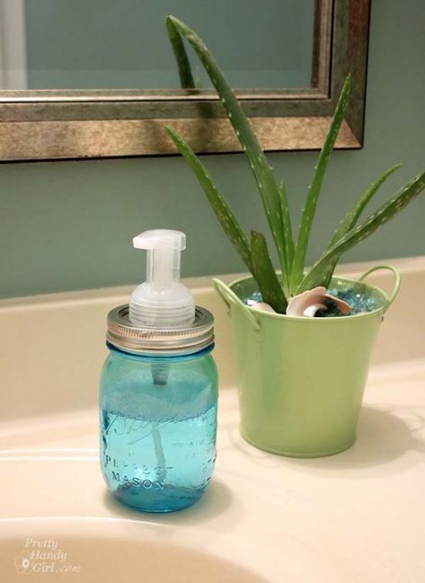 These DIY projects are brilliant AND they allow you to reuse old glass jars or mason jars. Mason Jars Decor, Reuse Glass Jars, Old Mason Jars, Jars Decor, Foaming Soap Dispenser, Diy Gifts For Mothers, Foaming Soap, Foam Soap Dispenser, Diy Jar Crafts