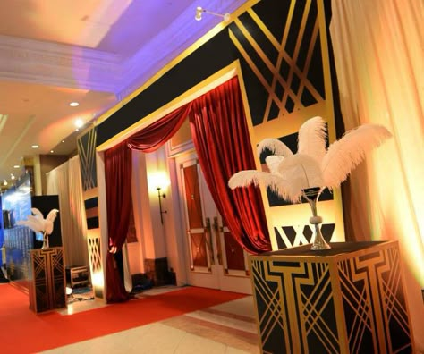 Gala Entrance Decor, Roaring 20s Party Entrance, Gatsby Speakeasy Party, Roaring 20s Gala Decor, Gatsby Entrance Decor, Great Gatsby Entrance Decor, Gatsby Entrance, Gatsby Themed Party Decorations, Roaring 20s Prom Theme