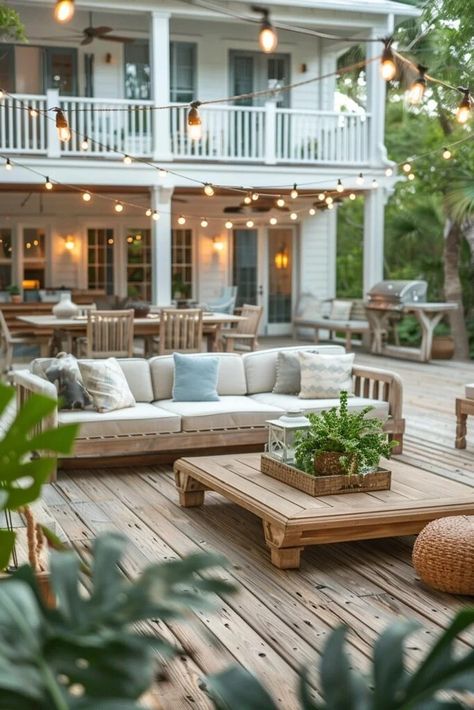 29 Coastal Outdoor Decor Ideas to Transform Your Patio into a Seaside Paradise Coastal Front Porch Ideas, Hamptons Outdoor Living, Beach House Deck, Coastal Backyard, Stilted House, Beach House Porch, Patio Extension, Cottage Backyard, Coastal Patio