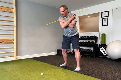 The 10 Best Golf Exercises for Seniors to Improve Strength and Flexibility - Jon Hodgkinson Golf Strength Training, Golf Exercises Strength, Golf Exercises Flexibility, Exercise For Seniors, Golf Workout, Exercises For Seniors, Golf Stretching, Band Workouts, Golf Range