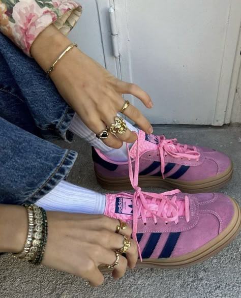 Satellite Stompers, Pink Gazelles, Pink Adidas Shoes, Quoi Porter, Shoe Wishlist, Shoe Inspo, Aesthetic Shoes, Swag Shoes, Pink Adidas