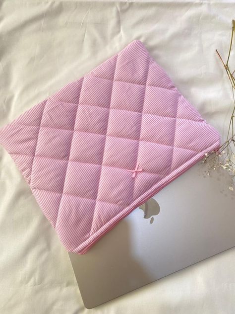 Pink Lined Laptop Bag Laptop Bag Pink Floral Laptop Bag Laptop Sleeve Laptop Pouch 13, MacBook Bag 14 Cute Laptop Bag - Etsy Couture, Macbook Bag Aesthetic, Laptop Sleeve Aesthetic, Pink Laptop Case, Cute Laptop Bags, Macbook Bag, Cute Laptop, Laptop Pouch, Pink Laptop