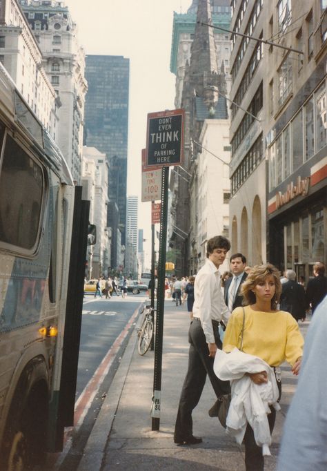 New York City 1984 New York 80s, New York 90s, 1980s New York Aesthetic, 1980s New York City, 1970s New York City, New York 1980s Street Photography, New York City Photos, New York Mens, 80s Aesthetic