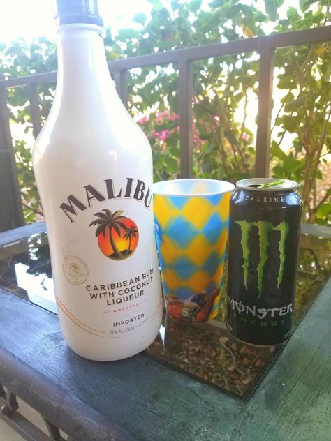 California Sweet Tea 2oz Malibu Coconut Rum 8oz Monster Energy Coconut Rum, Summer Parties, Alcohol Drink Recipes, Malibu Coconut, Drinks Alcohol, Alcohol Recipes, Tito's Vodka Bottle, Monster Energy, Sweet Tea